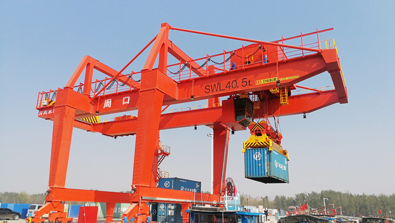 gruas portico de muelle