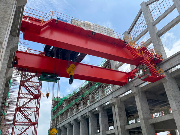 Gancho para puente grúa