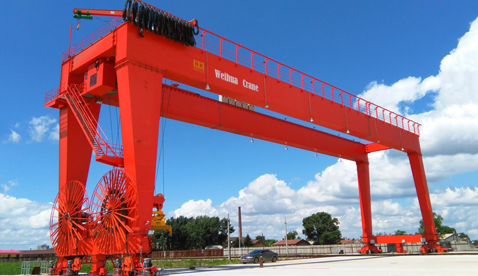 ¿Cuánto cuesta una grúa de portico?