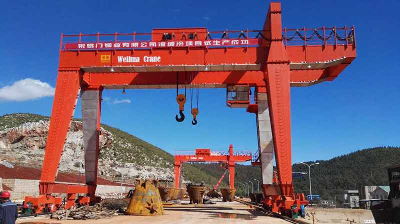 Grúa pórtico de 120 toneladas