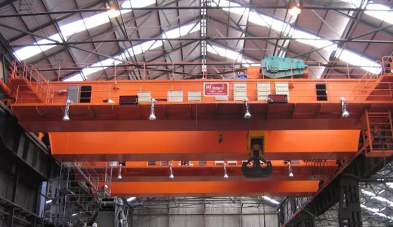 Puente Grúa de 180 Toneladas