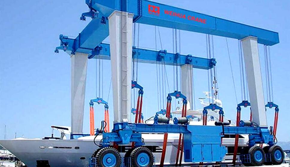 grúa para yate de 100 toneladas