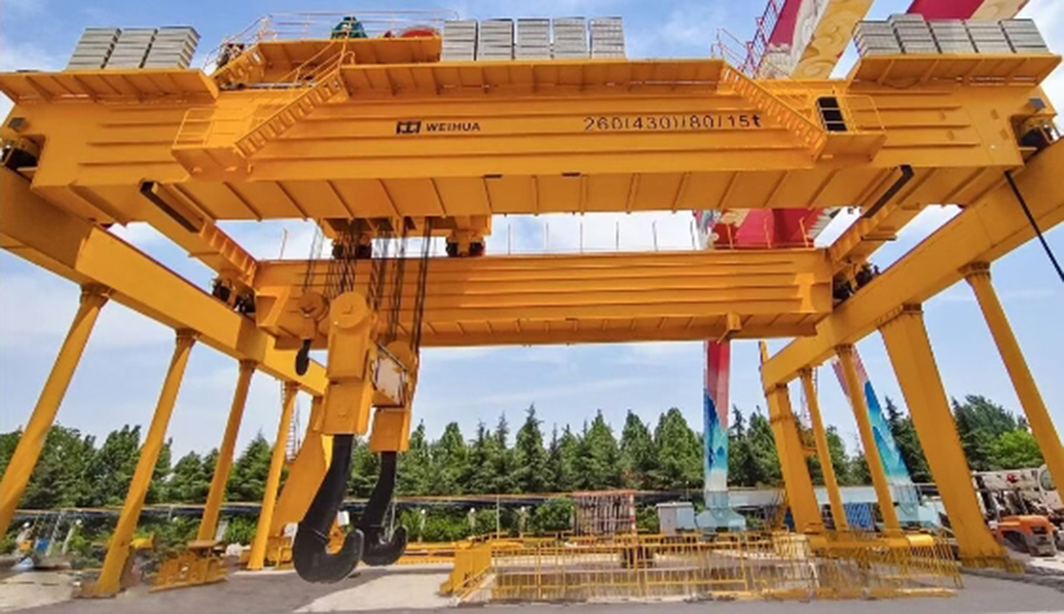 Puente grúa de 260 toneladas