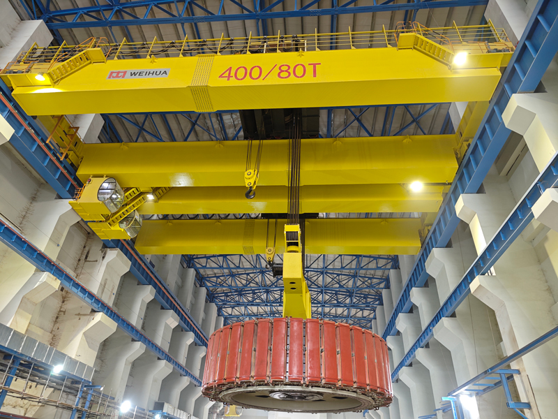 ¿Cómo calcular la luz de un puente grúa?