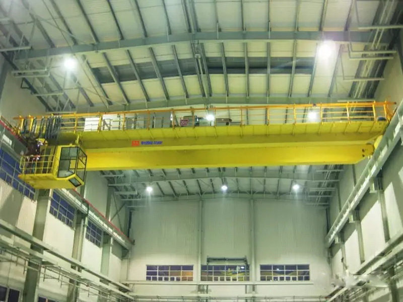 Señalética Obligatoria en Puentes Grúa