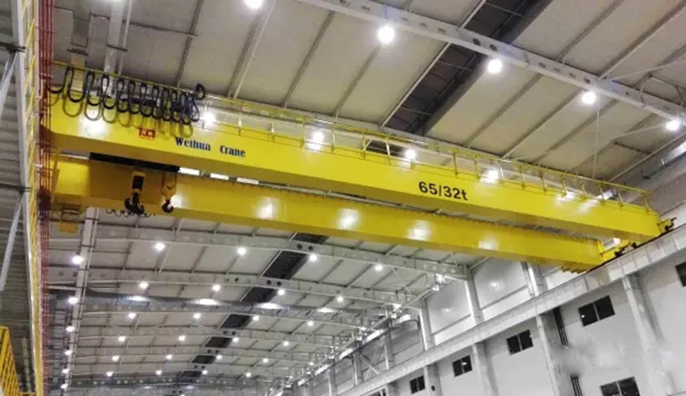 Puente grúa de 65/32 toneladas para una fábrica en México
